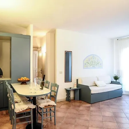 Sunny Escape With Terrace In * Porto Rotondo