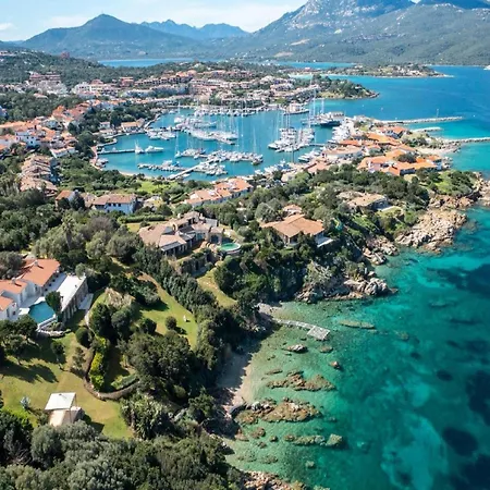 Sunny Escape With Terrace In Porto Rotondo